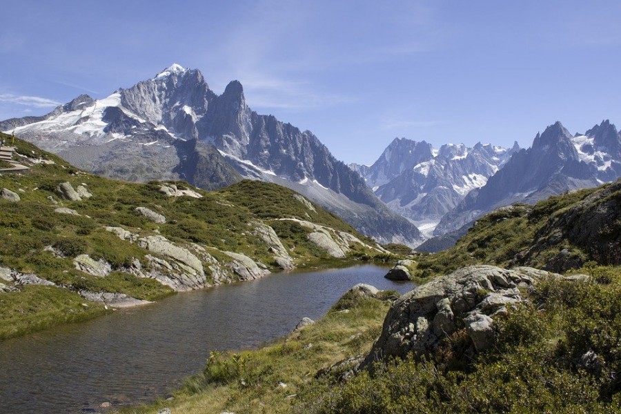 Paysage magnifique : partir à la montagne cet hiver
